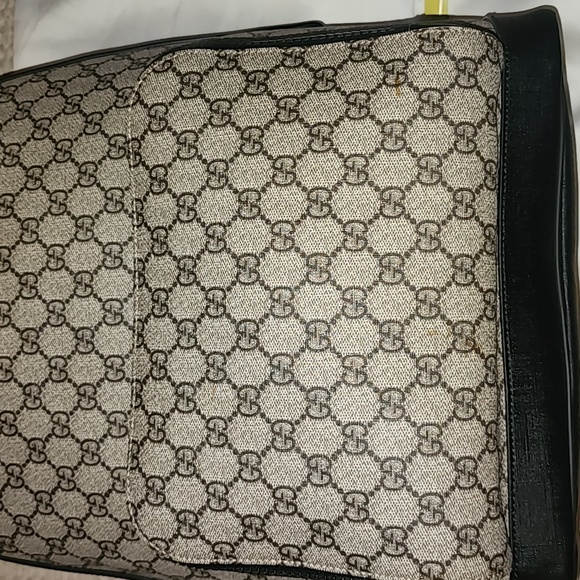 Gucci Logo Backpack - Picture 6 of 12